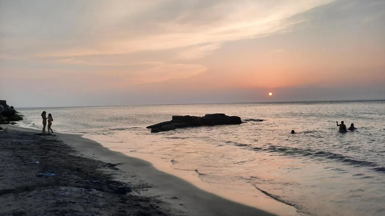 Apartamentos En El Rodadero Sur- Ed San Jose Santa Marta