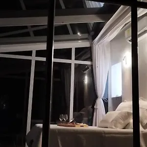 Glamping Minkaway Chalet